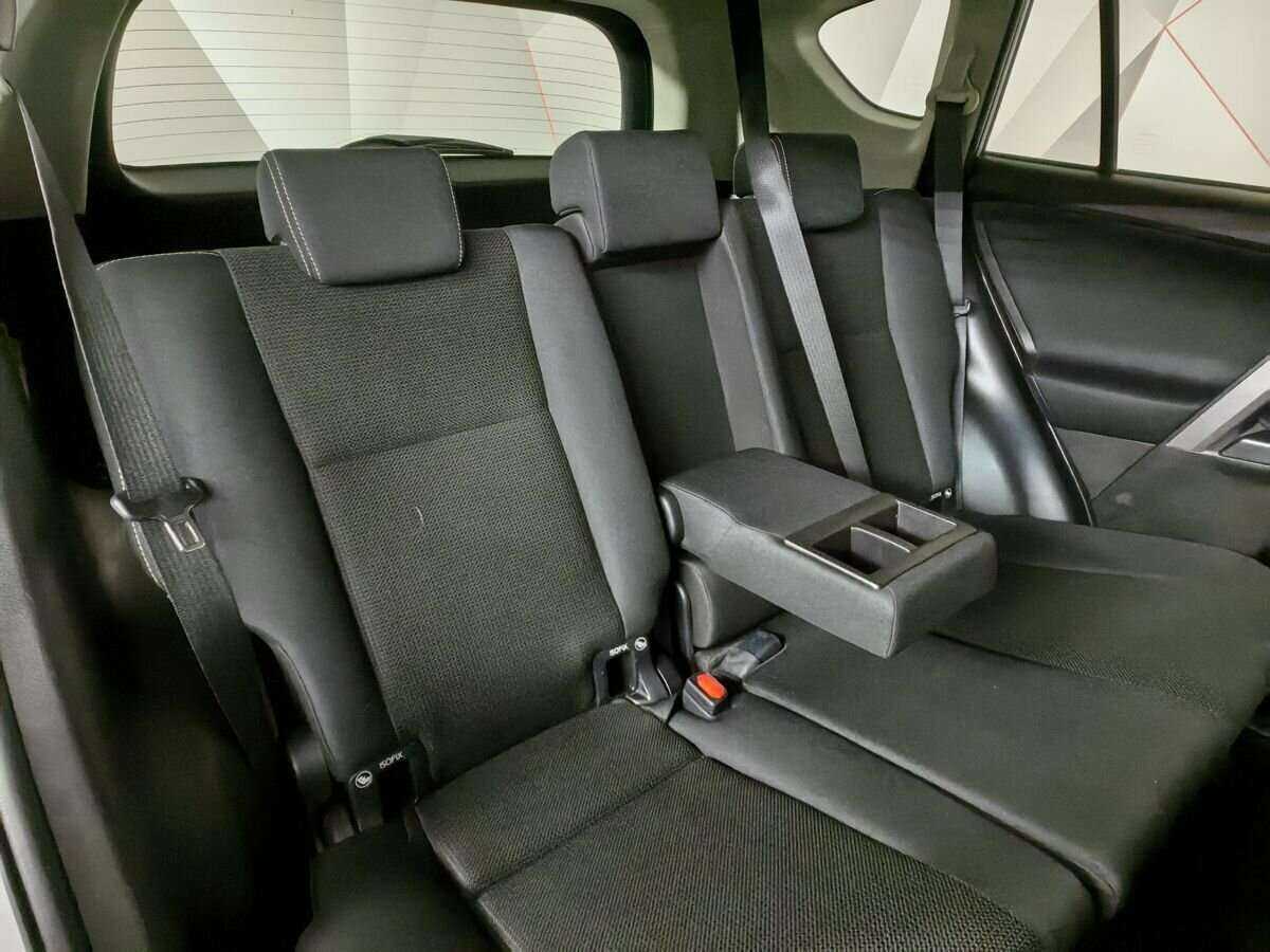 Toyota RAV4 б/у, 2016, Вариатор. Фото: #11
