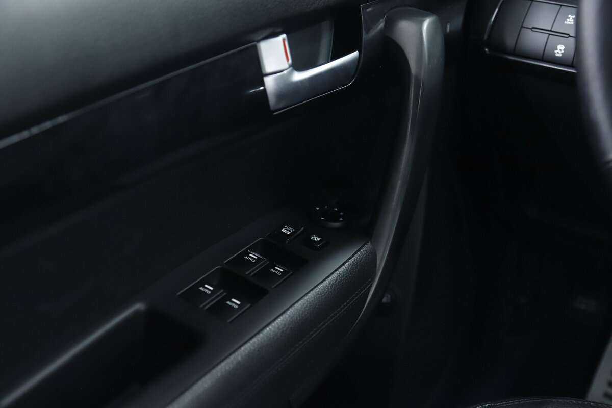 Kia Sorento б/у, 2016, Автоматическая. Фото: #11