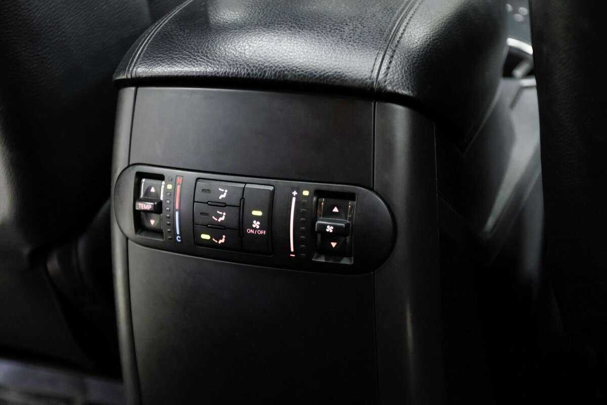 Kia Mohave б/у, 2012, Автоматическая. Фото: #14