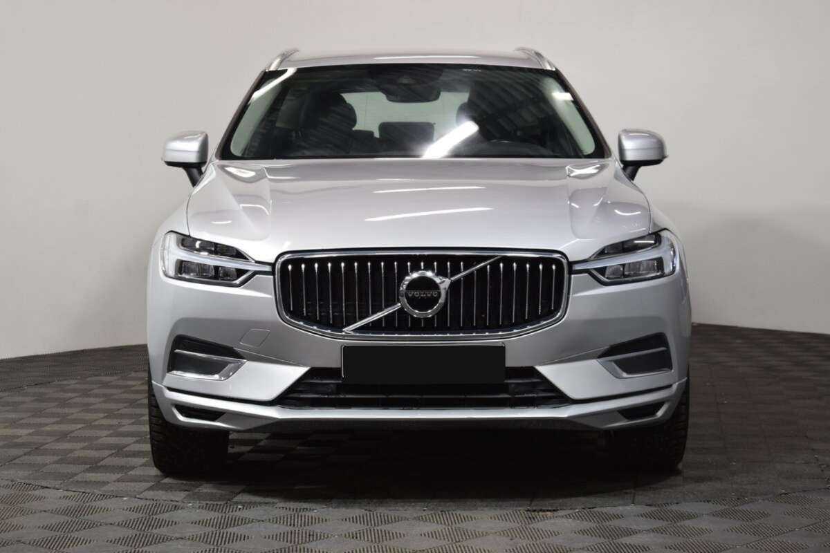 Volvo XC60 б/у, 2020, Автоматическая. Фото: #1
