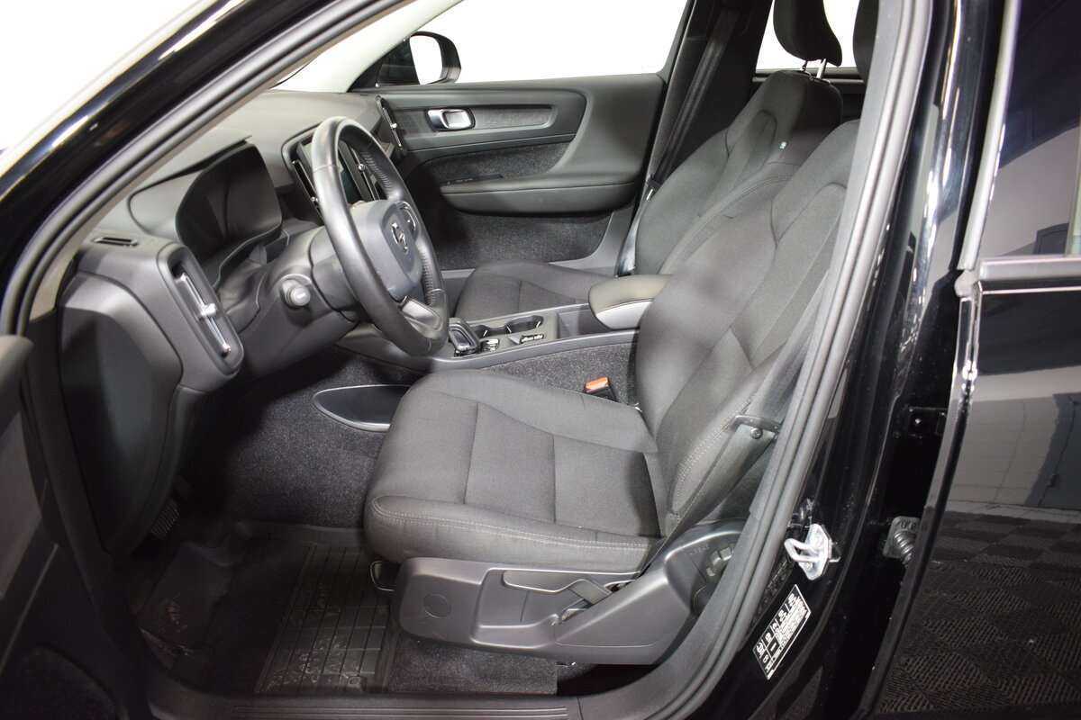 Volvo XC40 б/у, 2019, Автоматическая. Фото: #7