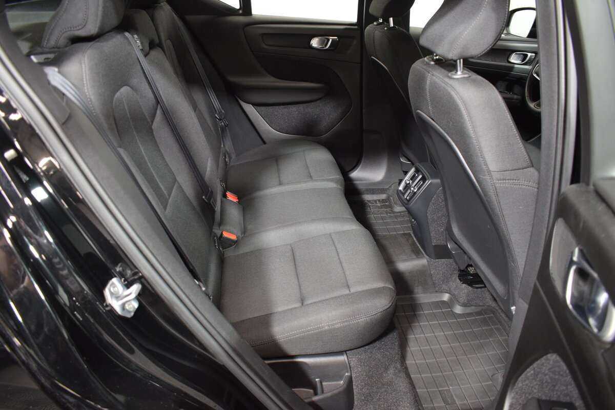 Volvo XC40 б/у, 2019, Автоматическая. Фото: #11