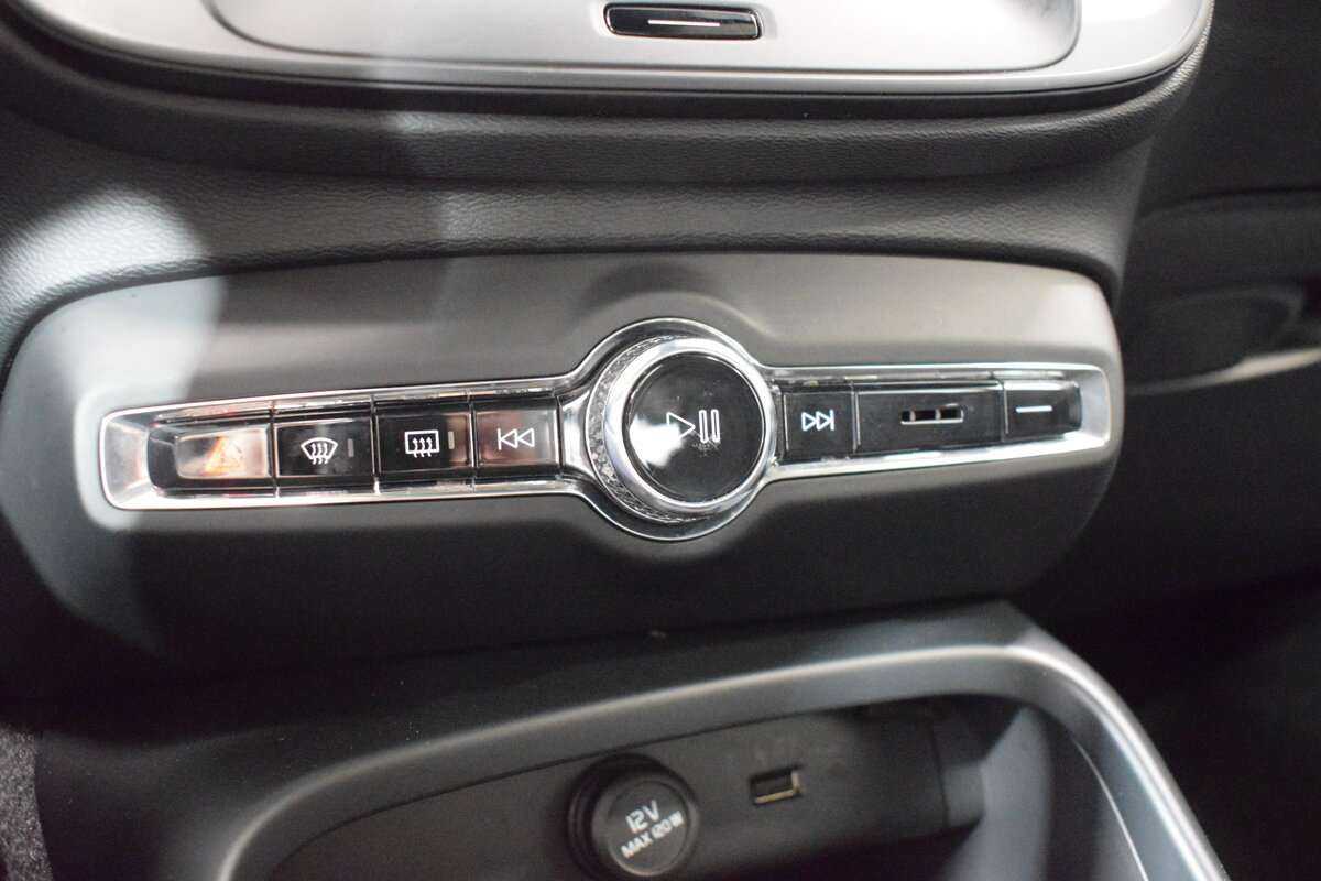 Volvo XC40 б/у, 2019, Автоматическая. Фото: #16