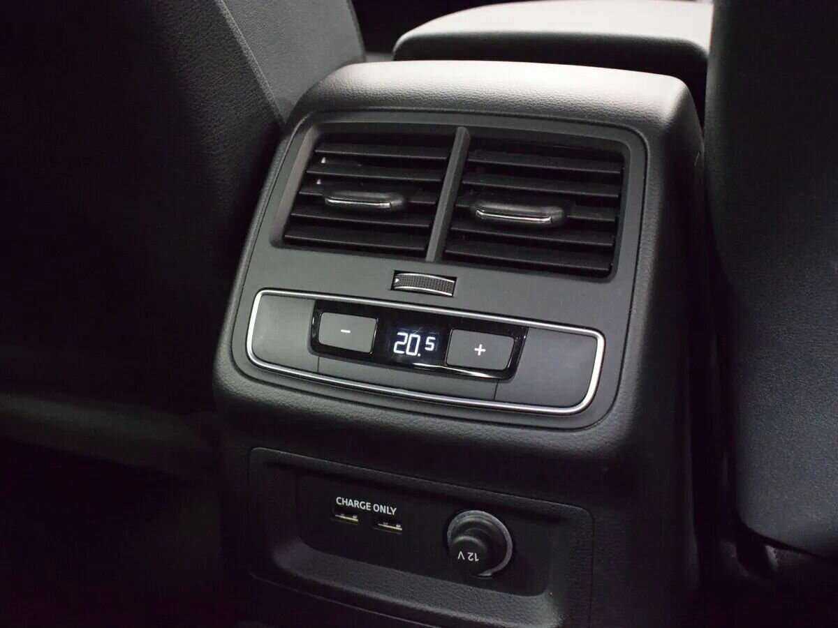 Audi A4 б/у, 2020, Роботизированная. Фото: #18