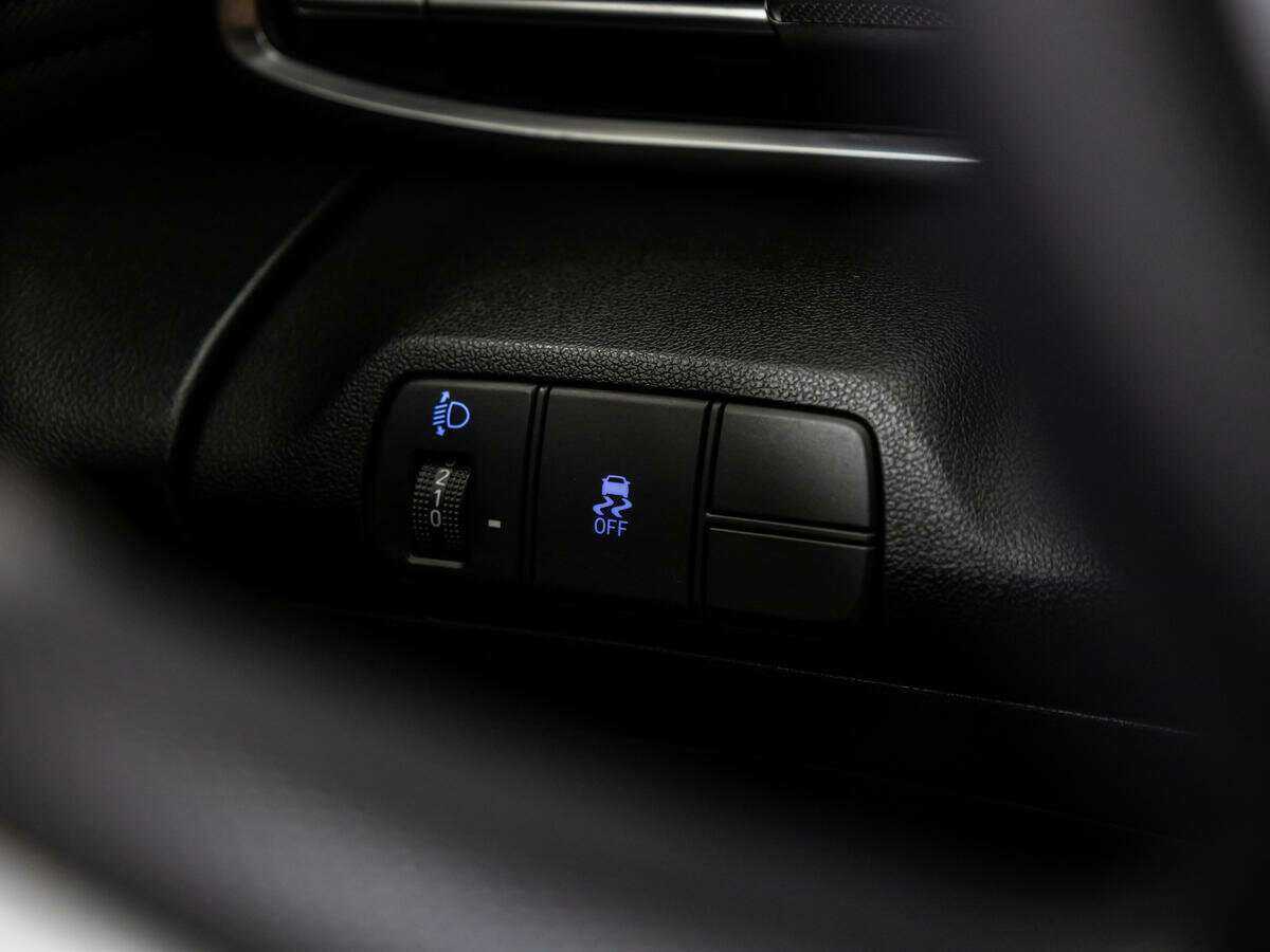 Hyundai Elantra б/у, 2020, Автоматическая. Фото: #12