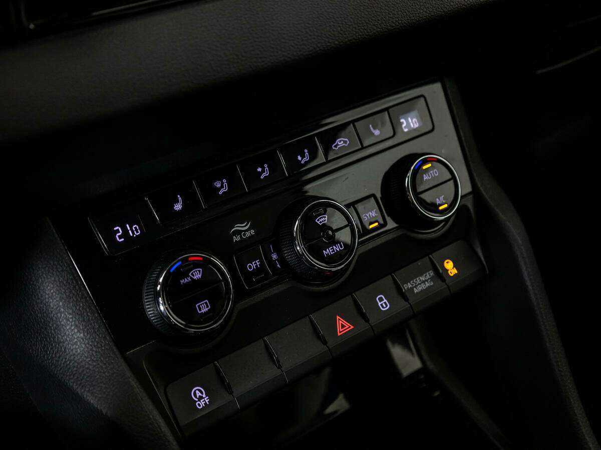 Skoda Karoq б/у, 2021, Автоматическая. Фото: #16