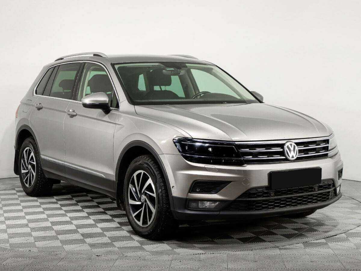 Volkswagen Tiguan б/у, 2018, Роботизированная. Фото: #2