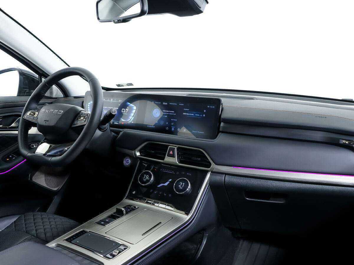 EXEED TXL б/у, 2023, Роботизированная. Фото: #8