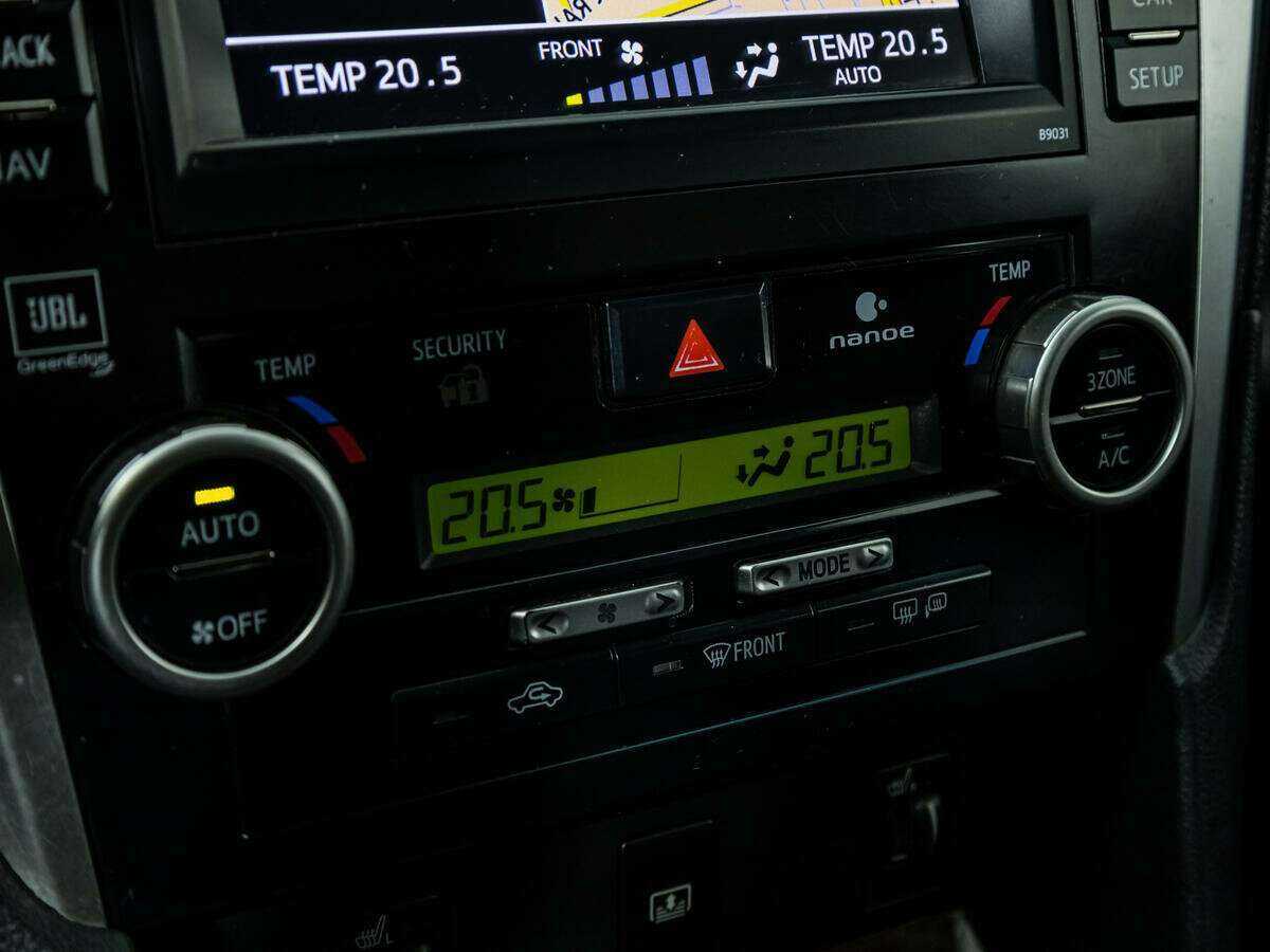 Toyota Camry б/у, 2013, Автоматическая. Фото: #15