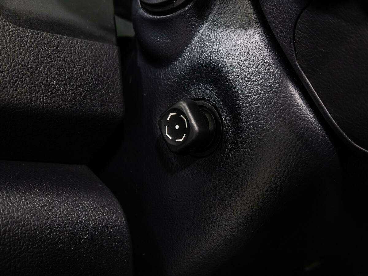 Toyota Camry б/у, 2013, Автоматическая. Фото: #17