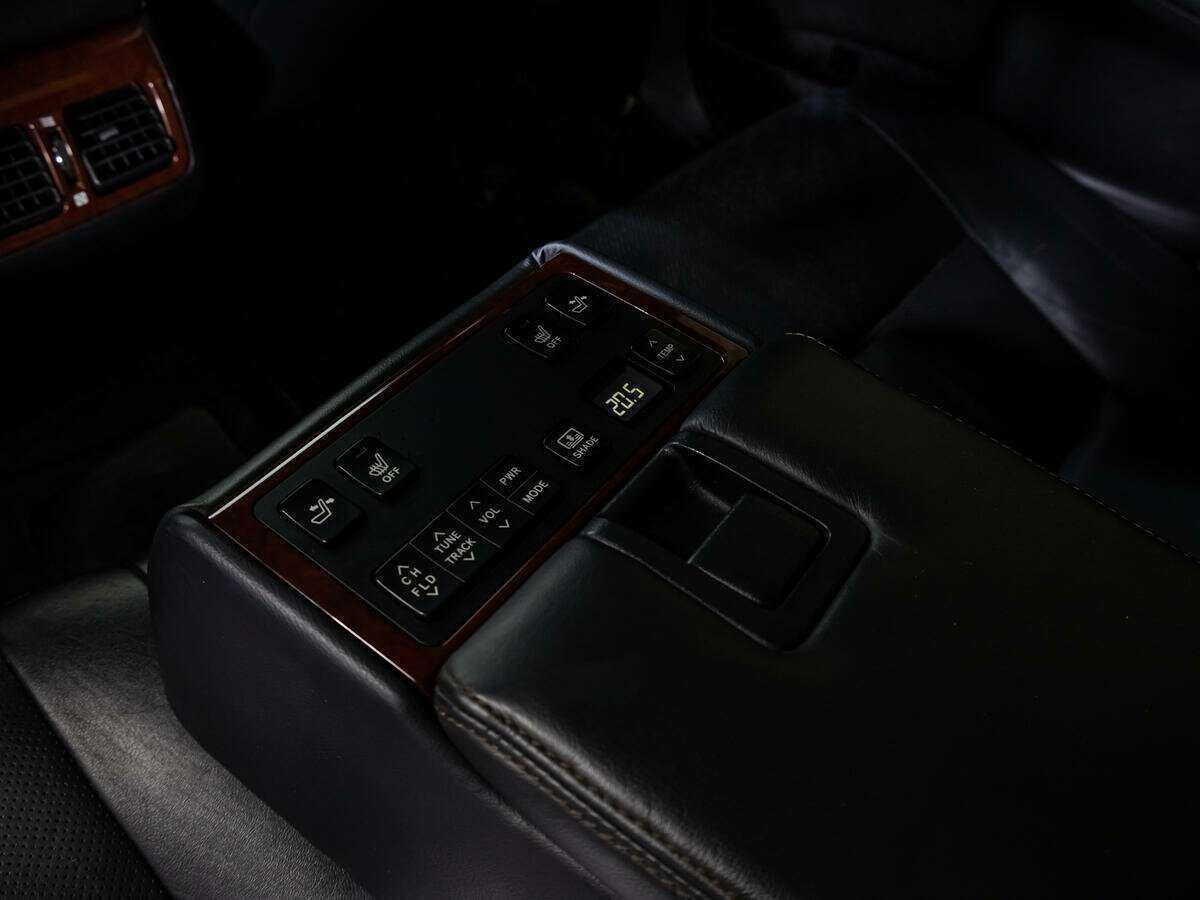 Toyota Camry б/у, 2013, Автоматическая. Фото: #19