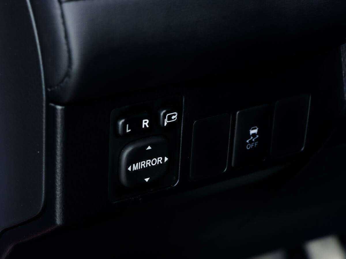 Toyota RAV4 б/у, 2015, Вариатор. Фото: #13