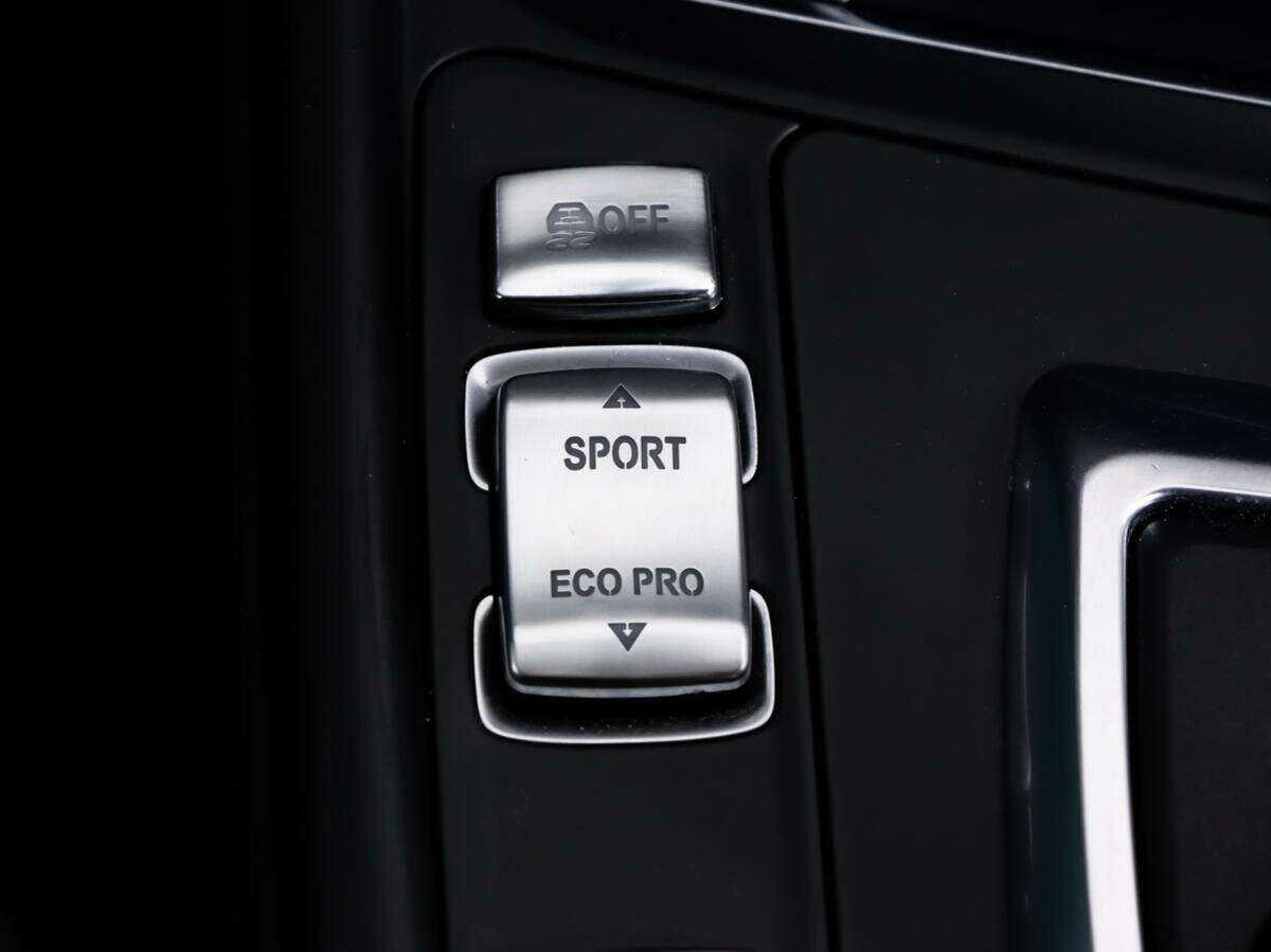 BMW 3 серии б/у, 2012, Автоматическая. Фото: #15