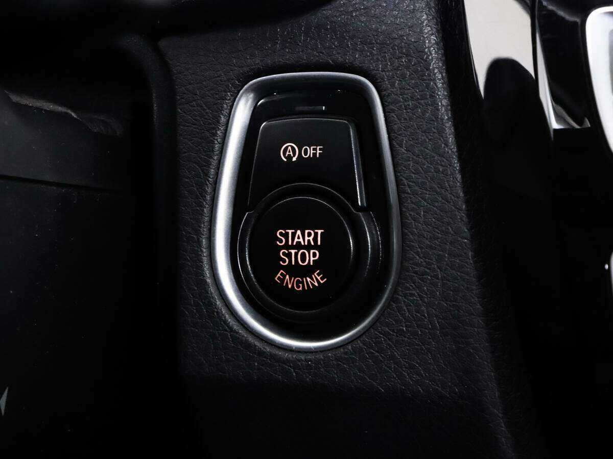 BMW 3 серии б/у, 2015, Автоматическая. Фото: #17