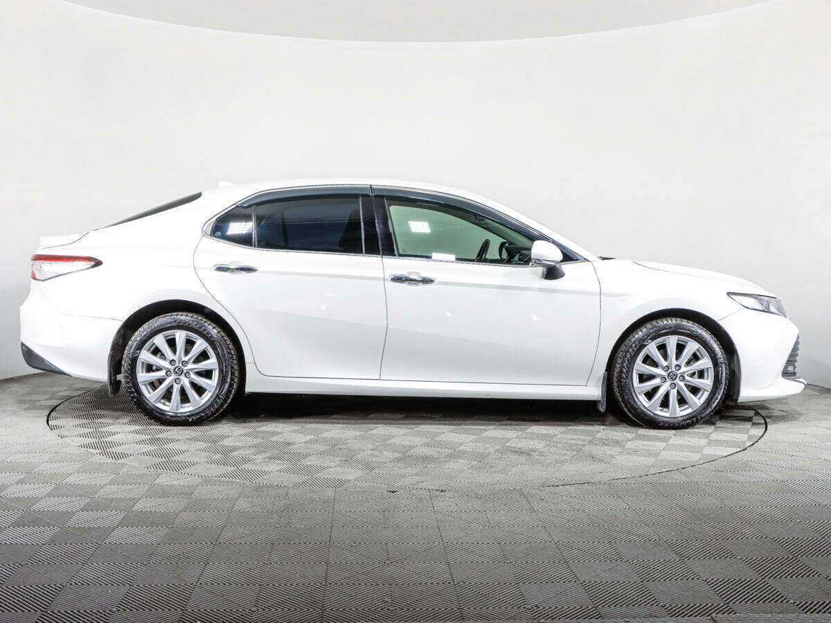 Toyota Camry б/у, 2018, Автоматическая. Фото: #3