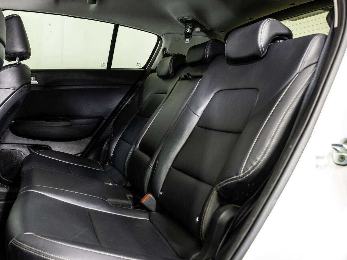 Kia Sportage б/у, 2017, Автоматическая. Фото: #9