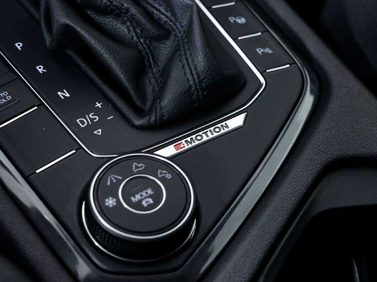 Volkswagen Tiguan б/у, 2018, Роботизированная. Фото: #11
