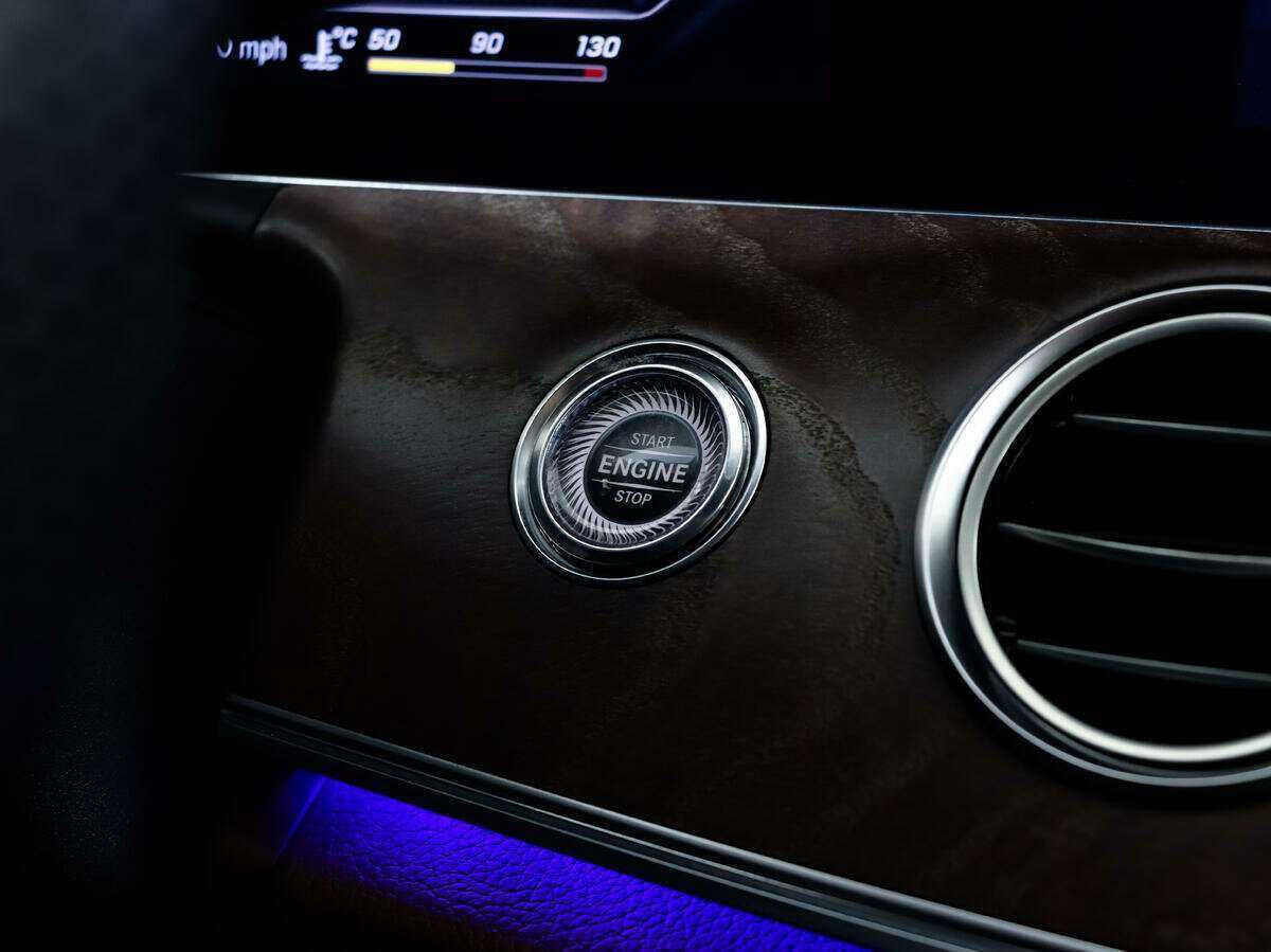 Mercedes-Benz E-Класс б/у, 2016, Автоматическая. Фото: #17