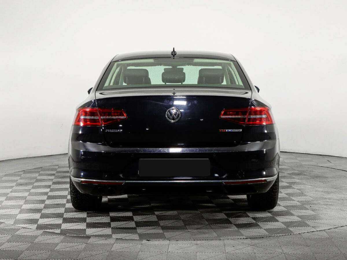Volkswagen Passat б/у, 2016, Роботизированная. Фото: #5