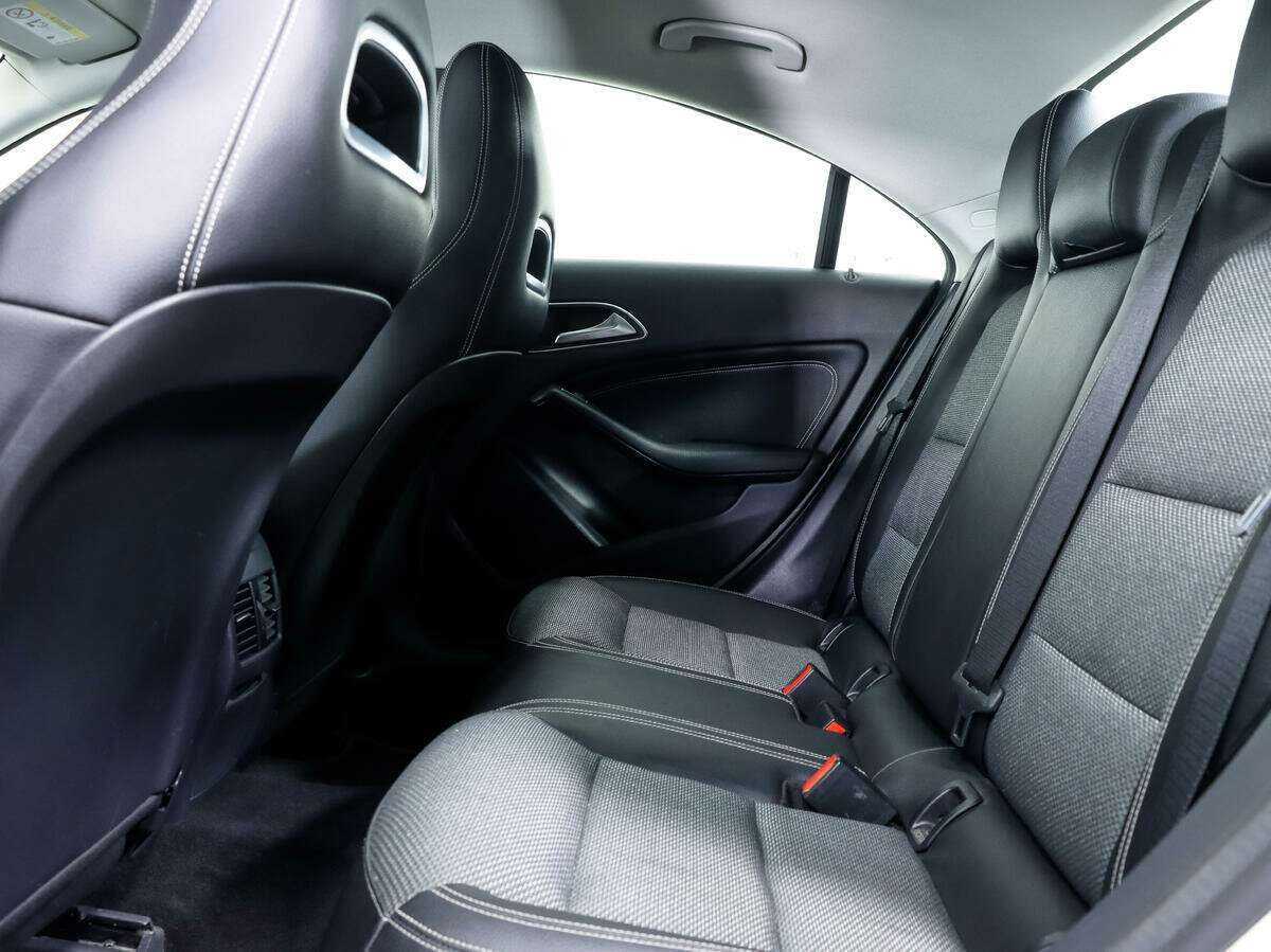 Mercedes-Benz CLA б/у, 2015, Роботизированная. Фото: #9