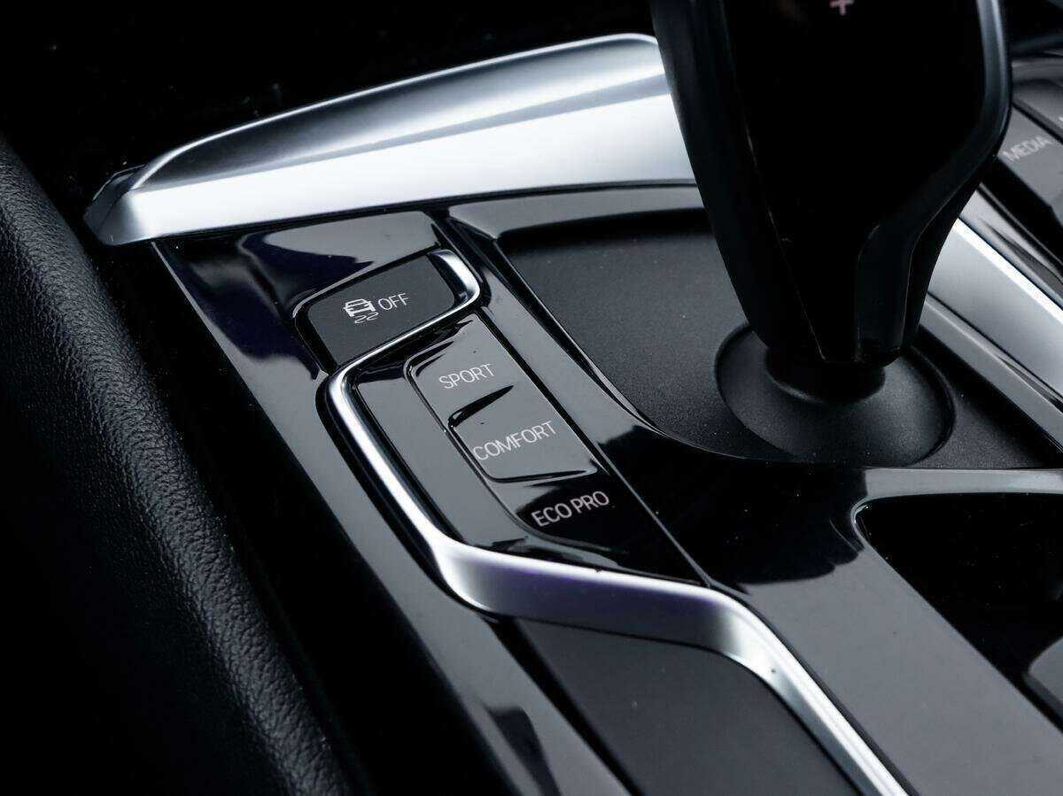 BMW 5 серии б/у, 2019, Автоматическая. Фото: #12