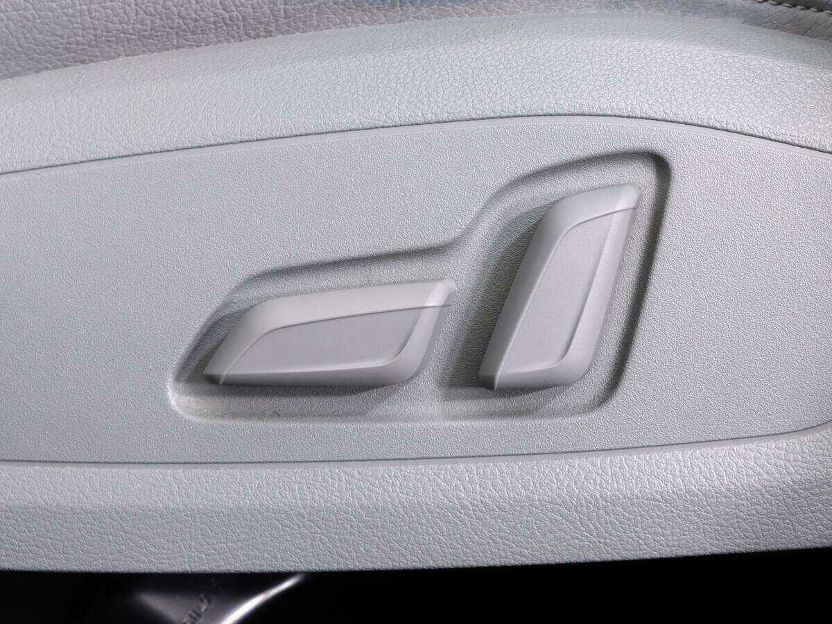 Audi A4 б/у, 2019, Роботизированная. Фото: #16