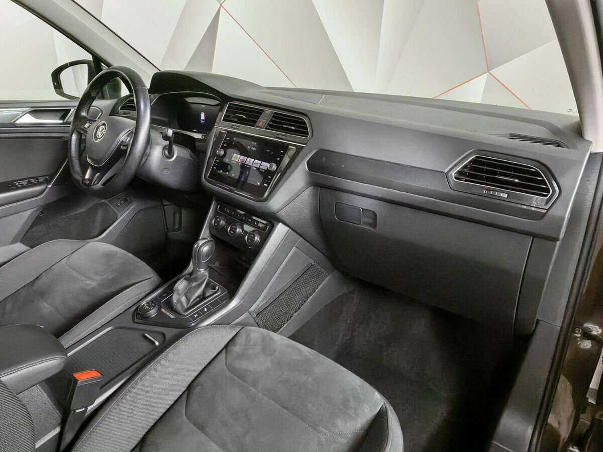 Volkswagen Tiguan б/у, 2017, Роботизированная. Фото: #8