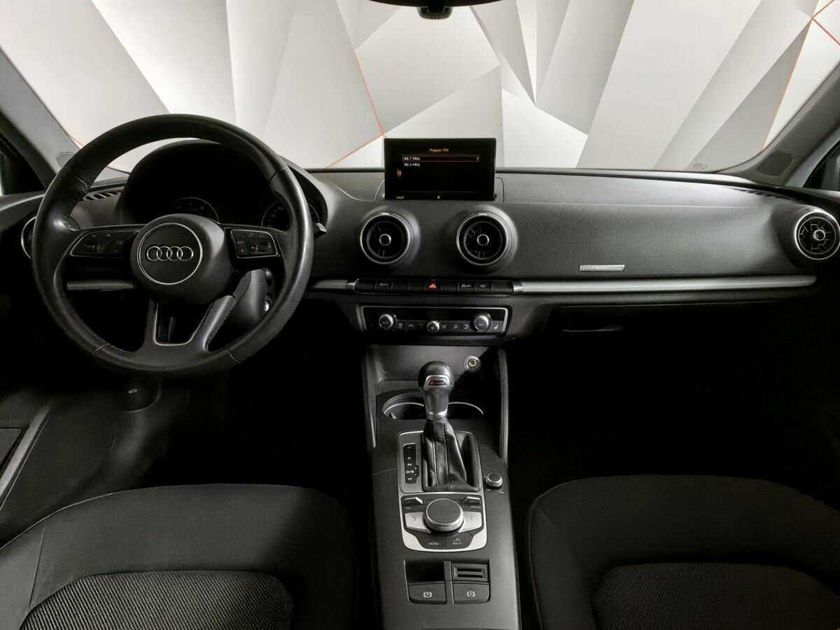 Audi A3 б/у, 2019, Роботизированная. Фото: #9