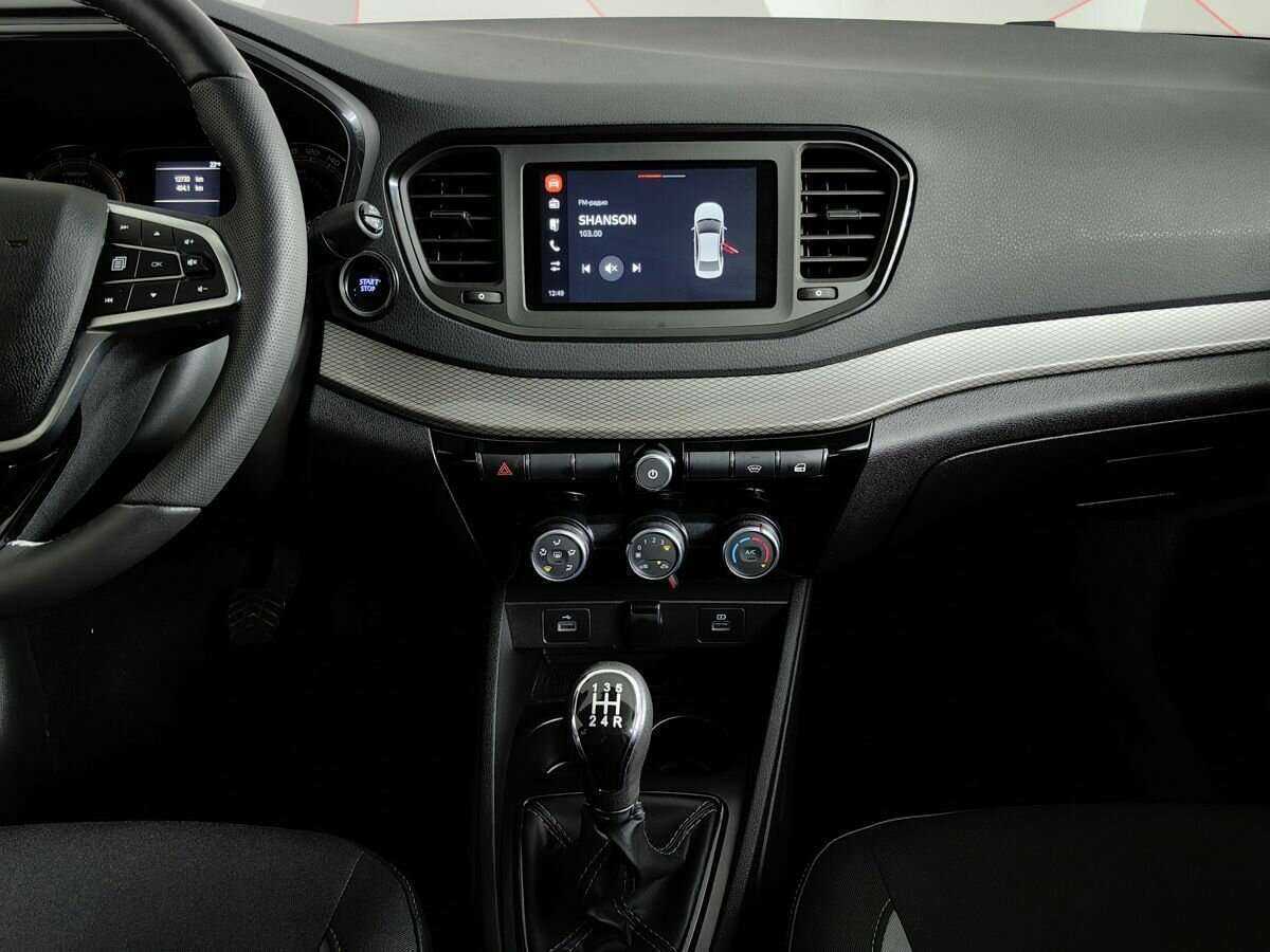 Lada (ВАЗ) Vesta б/у, 2023, Механическая. Фото: #10