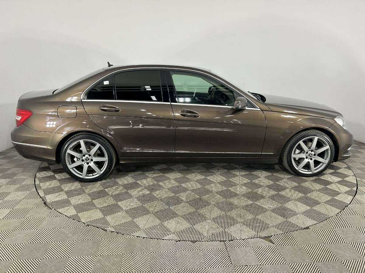 Mercedes-Benz C-Класс б/у, 2013, Автоматическая. Фото: #2