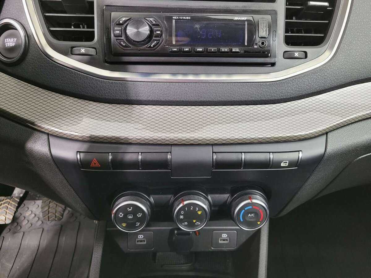 Lada (ВАЗ) Vesta б/у, 2023, Механическая. Фото: #11