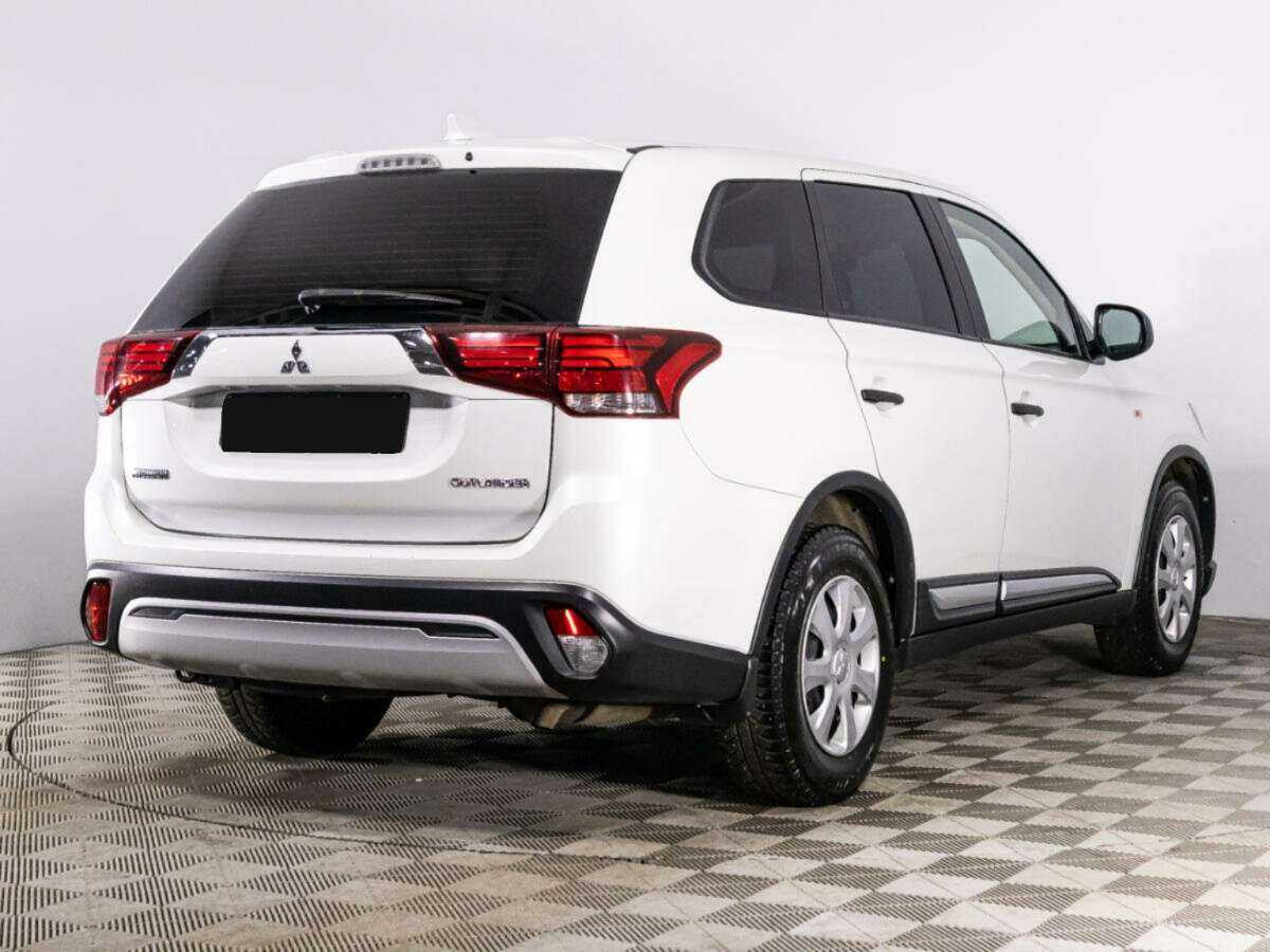 Mitsubishi Outlander б/у, 2019, Вариатор. Фото: #4