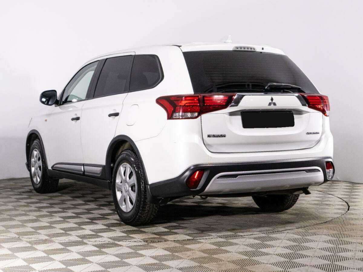Mitsubishi Outlander б/у, 2019, Вариатор. Фото: #6