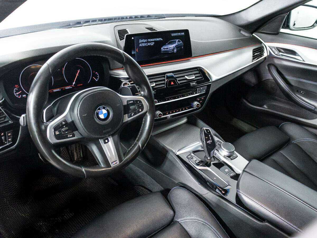 BMW 5 серии б/у, 2018, Автоматическая. Фото: #9