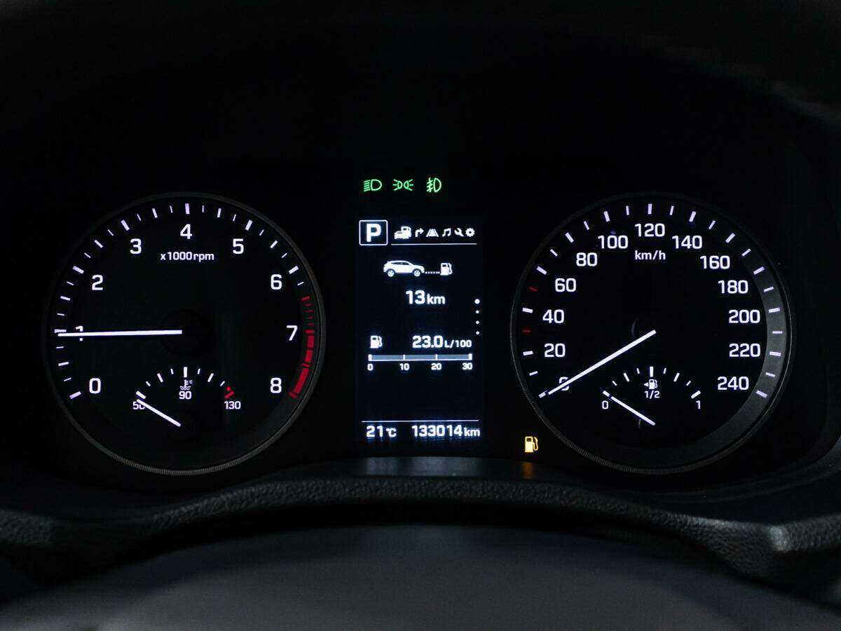 Hyundai Tucson б/у, 2016, Роботизированная. Фото: #11