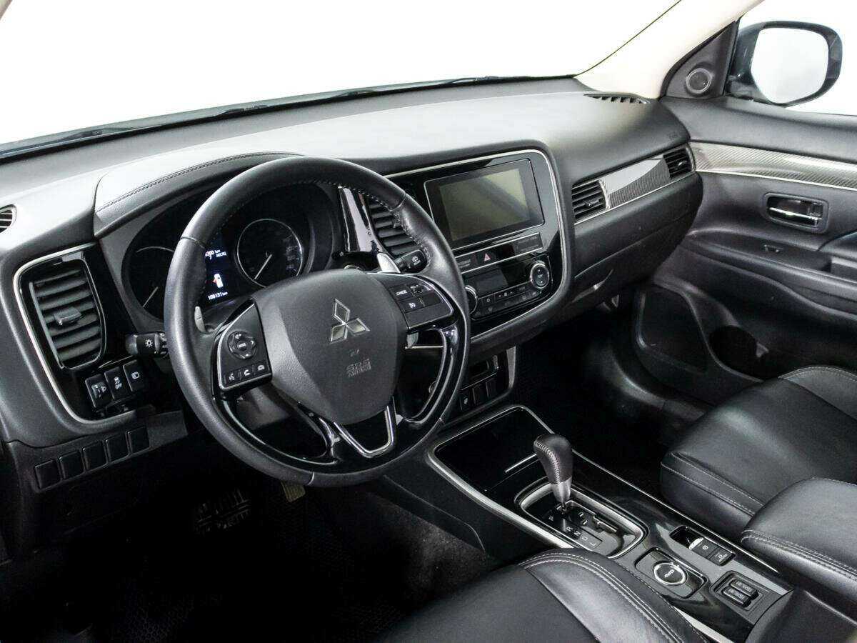 Mitsubishi Outlander б/у, 2019, Вариатор. Фото: #10