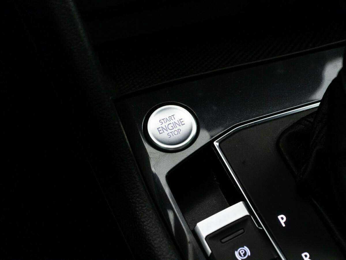 Volkswagen Tiguan б/у, 2018, Роботизированная. Фото: #18