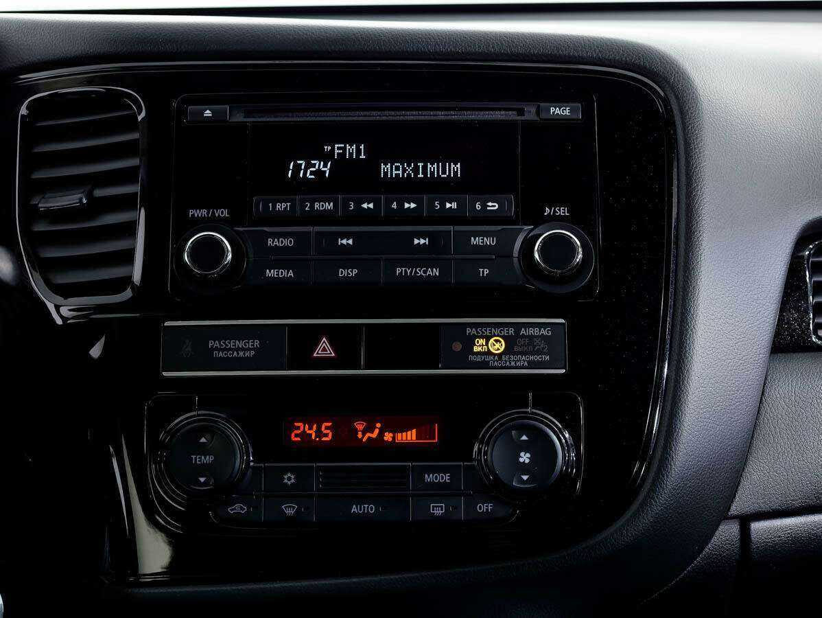 Mitsubishi Outlander б/у, 2018, Вариатор. Фото: #17