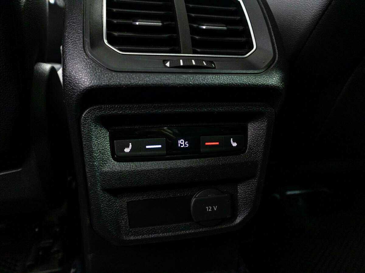 Volkswagen Tiguan б/у, 2017, Роботизированная. Фото: #21