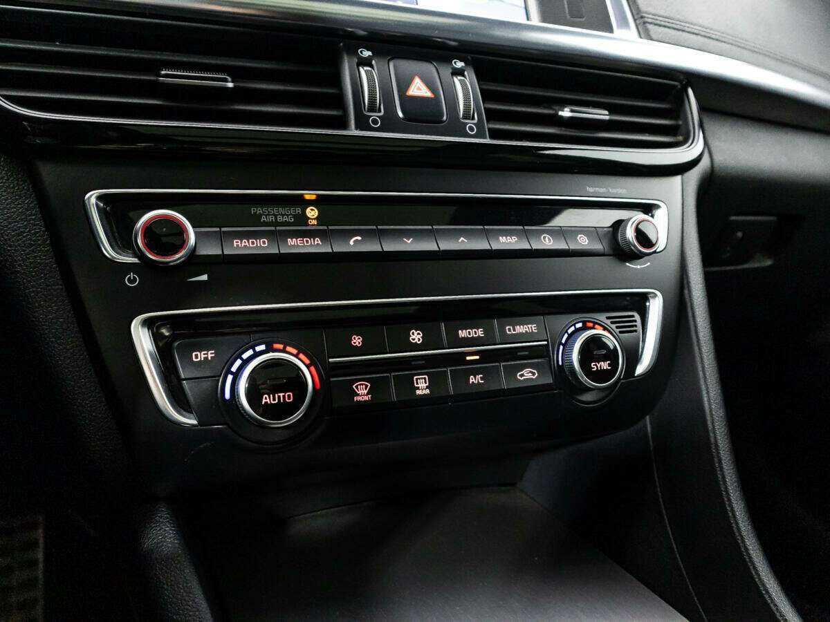 Kia Optima б/у, 2017, Автоматическая. Фото: #19