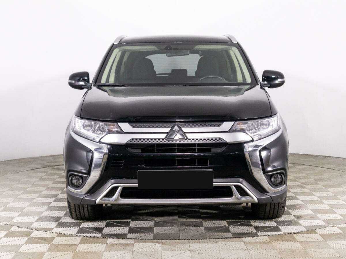 Mitsubishi Outlander б/у, 2020, Вариатор. Фото: #1