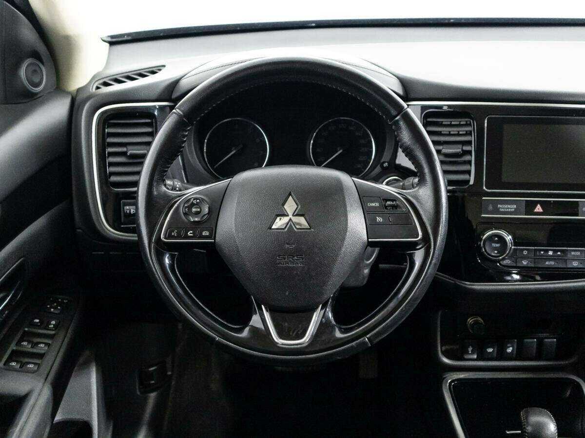 Mitsubishi Outlander б/у, 2020, Вариатор. Фото: #17