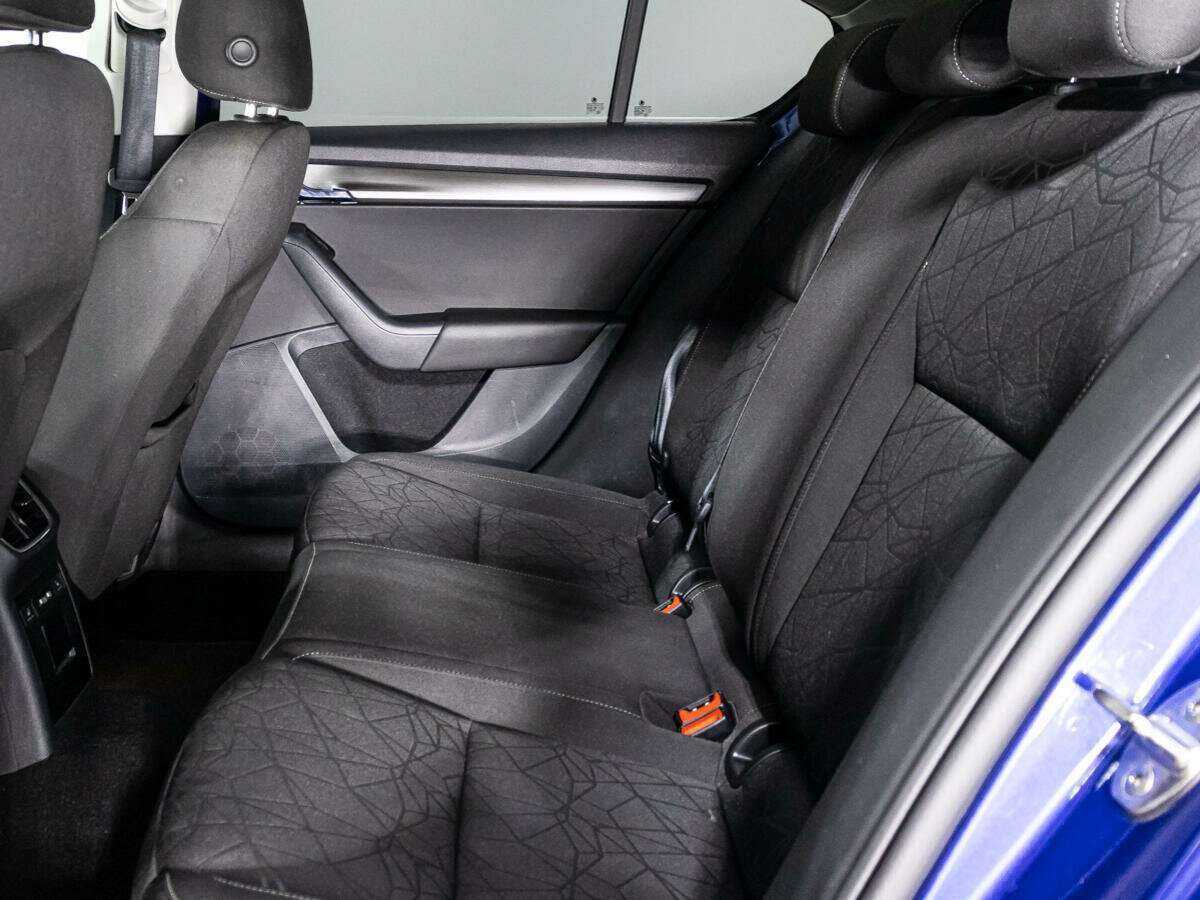 Skoda Octavia б/у, 2019, Роботизированная. Фото: #9