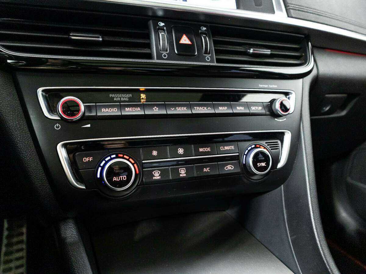 Kia Optima б/у, 2018, Автоматическая. Фото: #18