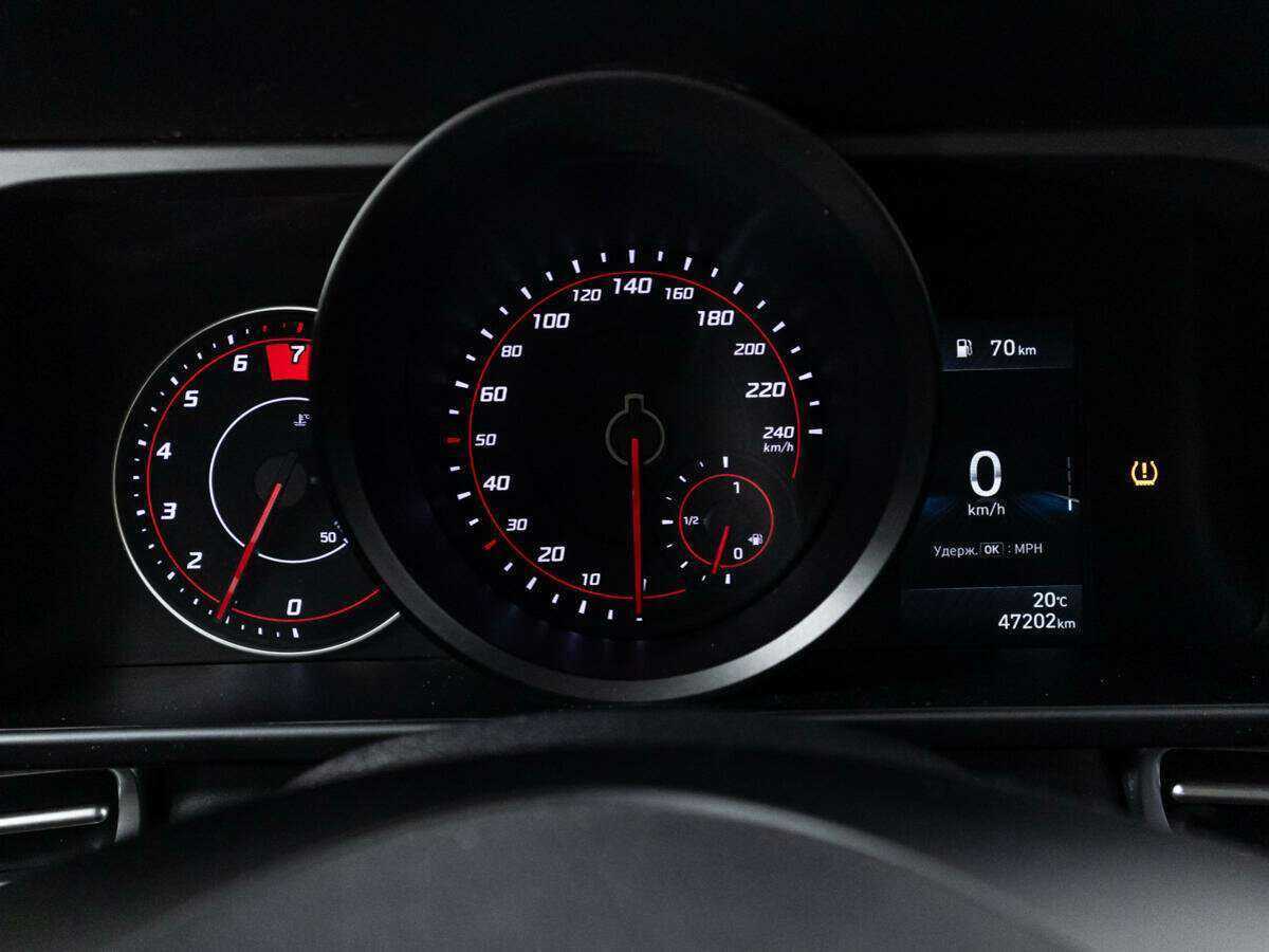 Hyundai Elantra б/у, 2021, Автоматическая. Фото: #11