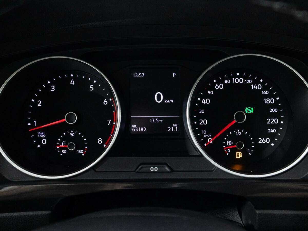 Volkswagen Tiguan б/у, 2017, Роботизированная. Фото: #11