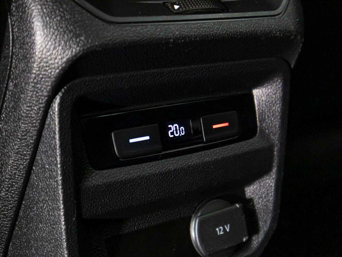 Volkswagen Tiguan б/у, 2017, Роботизированная. Фото: #14