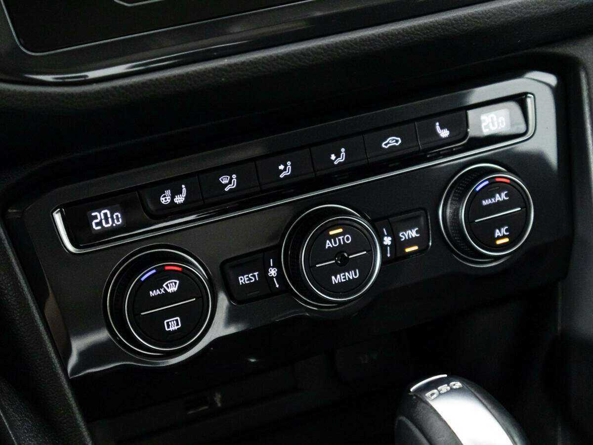 Volkswagen Tiguan б/у, 2017, Роботизированная. Фото: #15