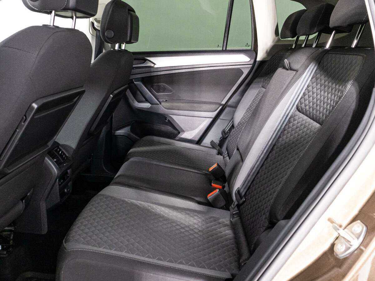 Volkswagen Tiguan б/у, 2017, Роботизированная. Фото: #9