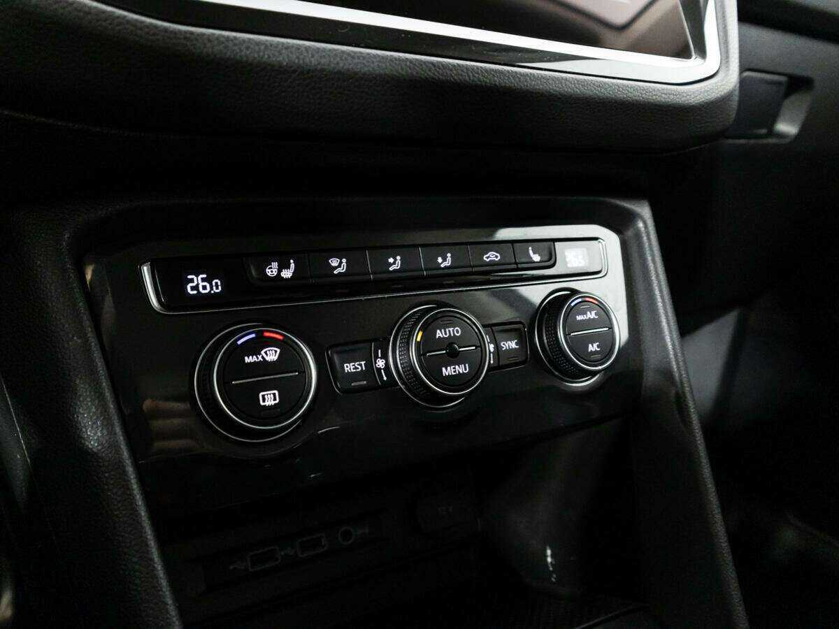 Volkswagen Tiguan б/у, 2019, Роботизированная. Фото: #17